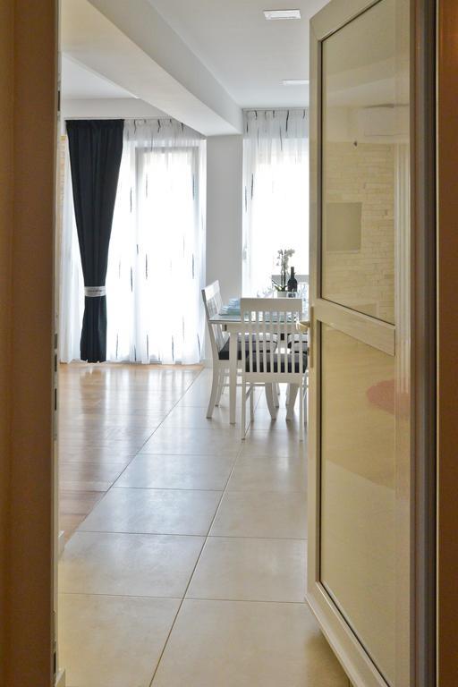 Apartment Domalu Old Town Zadar Exterior photo