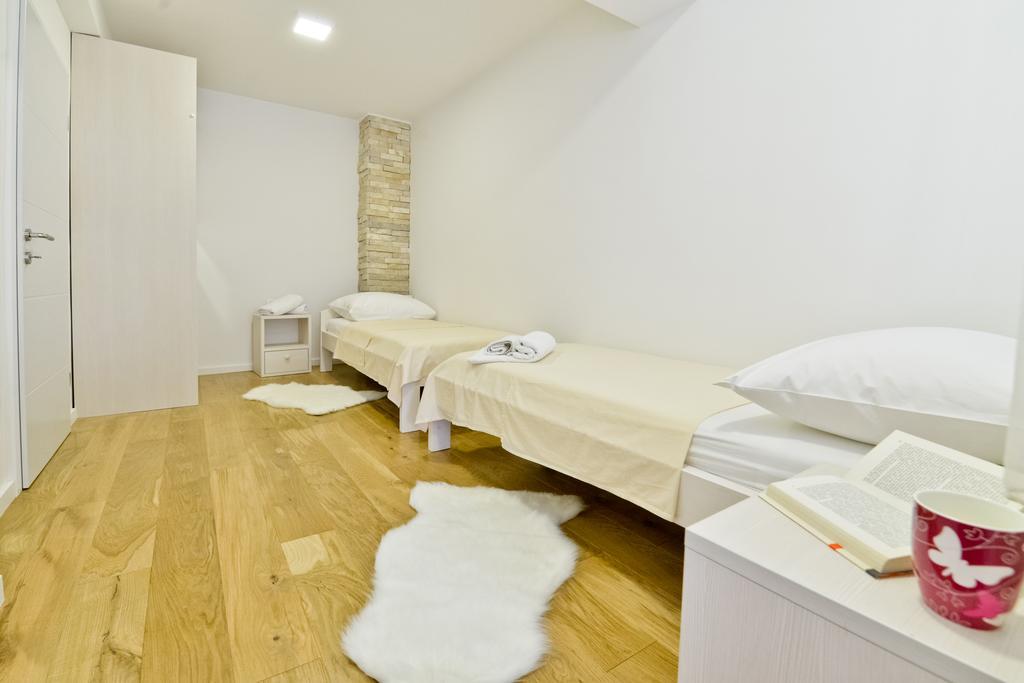 Apartment Domalu Old Town Zadar Exterior photo